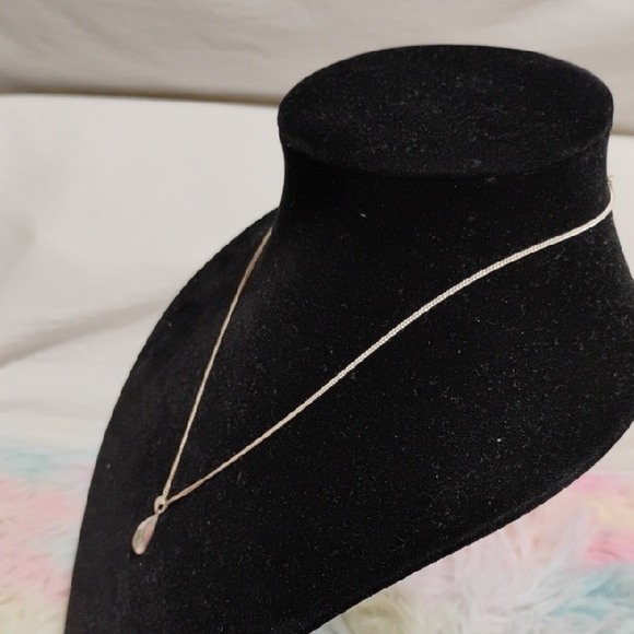 925 Sterling Silver Minimalist Green Prehnite Teardrop Necklace - Picture 6 of 9